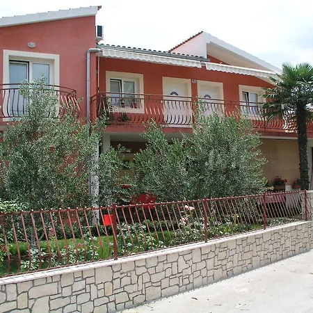 Apartment Salamun *